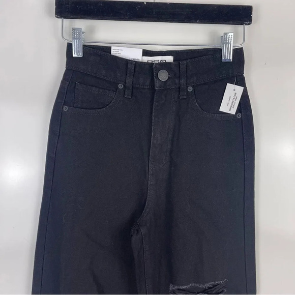 NEW RSQ Black Distressed High Rise Baggy Jeans Straight Leg Women's Size 23 - Picture 3 of 10